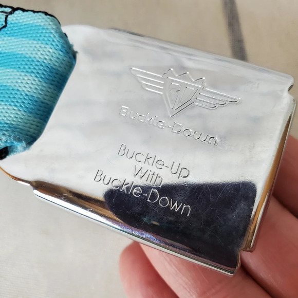 2/$25 Disney Frozen Olaf Buckle Down Seatbelt Belt Warm Hugs  Webbing - Picture 11 of 12